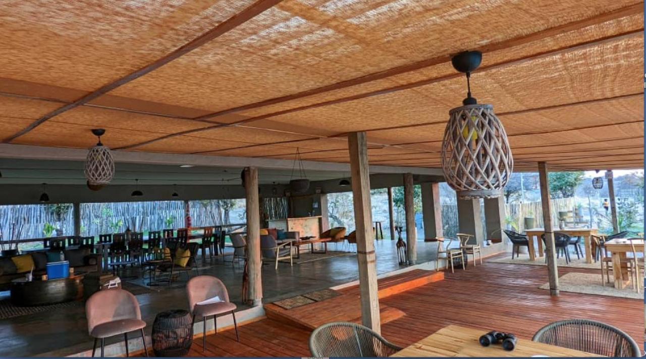 Xhabe Safari Lodge Chobe Muchenje 外观 照片
