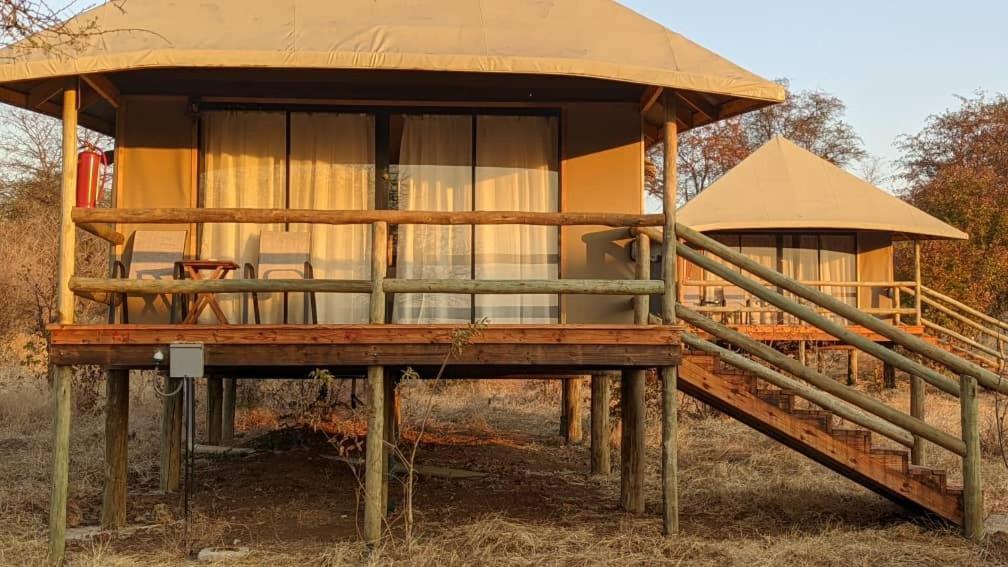 Xhabe Safari Lodge Chobe Muchenje 外观 照片
